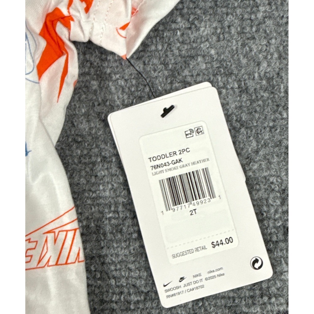 Nike Toddler 2PC Set T-Shirt Shorts White Orange Gray 2T NWT - Picture 5 of 10